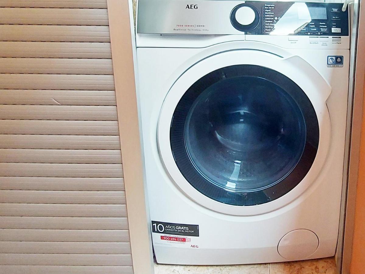 Modern And Centric Apartment With Air Conditioning - By Tenerifehints エル・メダノ エクステリア 写真